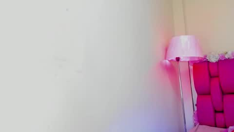 Gaby Im on vacation see you on November 25 online show from December 18, 4:39 pm