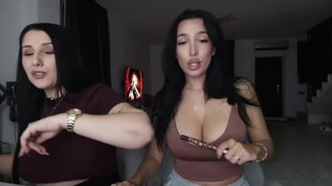 Snapshot of gabrielaaxxx chatting on April 18, 9:37 pm i love to squirt online show from April 18, 9:37 pm