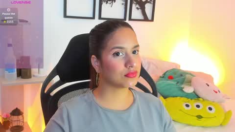 Gabriella online show from May 13, 10:49 pm
