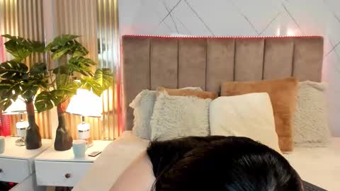 Snapshot of gabriella_santoss chatting on March 17, 5:38 pm gabriella_santoss online show from March 17, 5:38 pm