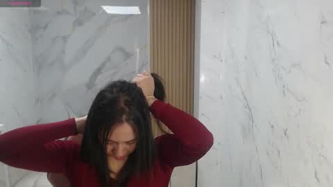 Gabriella online show from February 21, 1:23 pm