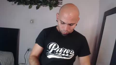 Gabriel online show from December 16, 12:04 am