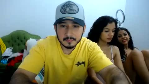 gaby_horny69 online show from July 4, 6:41 am
