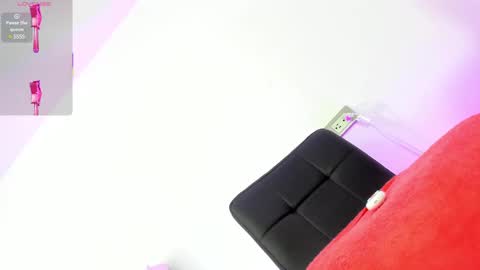 Snapshot of gaby_lovesexx chatting on March 10, 7:50 pm gaby_lovesexx online show from March 10, 7:50 pm