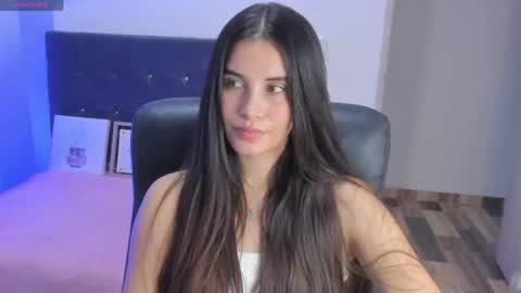 Snapshot of gaby_olsen chatting on April 22, 10:44 pm Gabriela online show from April 22, 10:44 pm