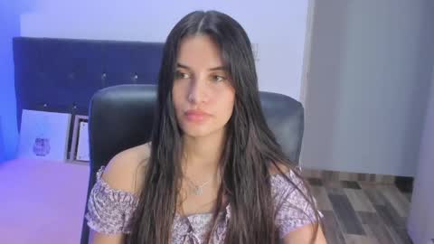Snapshot of gaby_olsen chatting on April 23, 11:29 pm Gabriela online show from April 23, 11:29 pm