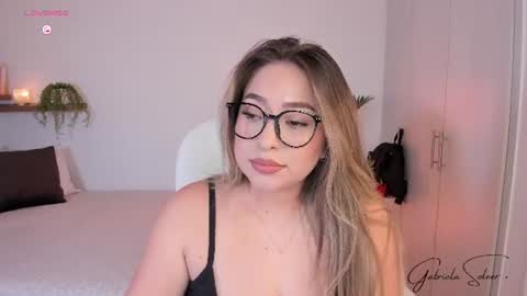 gaby  online show from June 10, 12:11 am