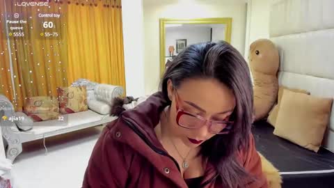 gabriela online show from February 27, 6:53 pm