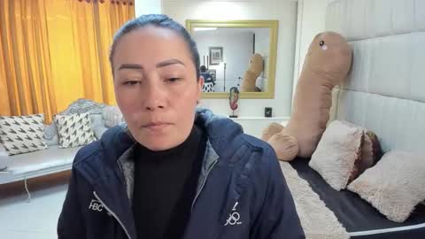 gabriela online show from November 5, 2:17 pm