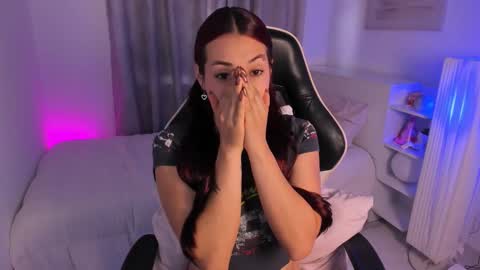 Snapshot of gaby_yummy chatting on March 19, 4:00 pm Gabriela online show from March 19, 4:00 pm