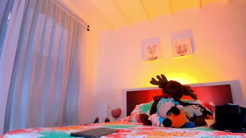 Snapshot of gabybuttler1 chatting on February 21, 8:05 pm Gabybuttler online show from February 21, 8:05 pm