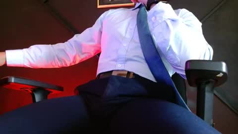 Snapshot of gael_williams3 chatting on March 12, 12:31 am gael_williams3 online show from March 12, 12:31 am