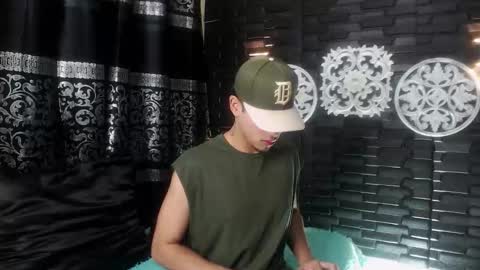 Snapshot of gael_zambrano chatting on February 10, 5:50 pm Gael sexy online show from February 10, 5:50 pm