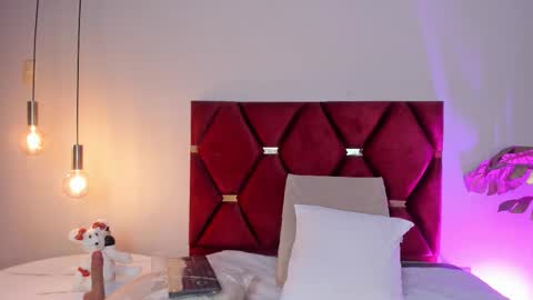 Snapshot of gahiabelucci chatting on January 5, 5:27 pm GahiaBelucci online show from January 5, 5:27 pm