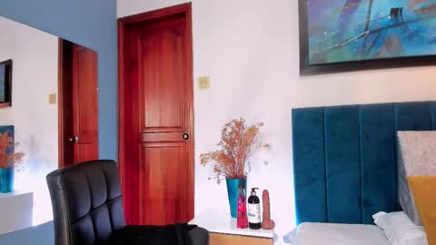 Snapshot of gahiabelucci chatting on January 15, 11:59 am GahiaBelucci online show from January 15, 11:59 am