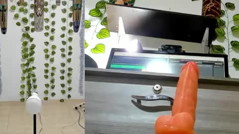 Snapshot of gaia_funny chatting on May 30, 11:07 am gaia_funny online show from May 30, 11:07 am