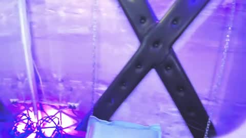 gaiia_uwu online show from May 27, 2:41 am