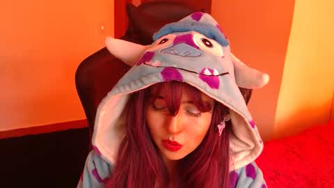 Kate 3 online show from May 26, 8:27 pm