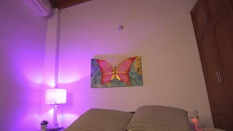 Snapshot of gala_monroe chatting on March 21, 11:04 am gala_monroe online show from March 21, 11:04 am