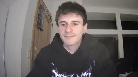 Snapshot of galadrie chatting on March 2, 8:59 pm Lorenzo online show from March 2, 8:59 pm