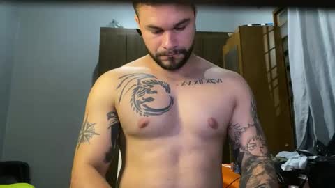 Snapshot of galego_df chatting on May 1, 10:14 pm galego_df online show from May 1, 10:14 pm