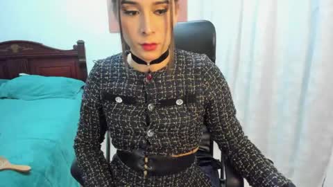 Snapshot of galileabigcock chatting on November 29, 3:42 am CORAL online show from November 29, 3:42 am