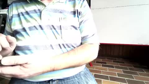 Snapshot of gallimanxxleu chatting on March 15, 10:54 am Stutzen online show from March 15, 10:54 am