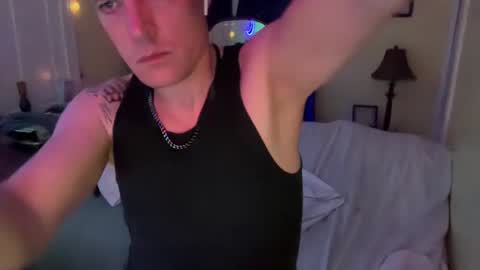 Snapshot of gallowsjackirl chatting on March 3, 6:48 am gallowsjackirl online show from March 3, 6:48 am