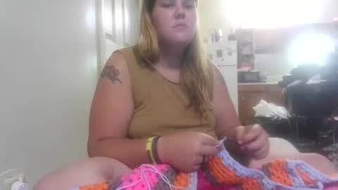 Snapshot of gamer202324 chatting on September 13, 3:06 am gamer202324 online show from September 13, 3:06 am