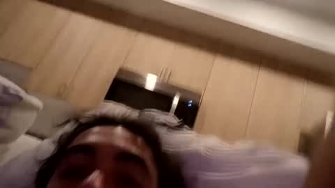 Snapshot of gangdrewski chatting on November 27, 9:44 am gangdrewski online show from November 27, 9:44 am