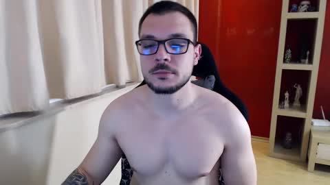 GangstaLover online show from April 4, 3:16 am