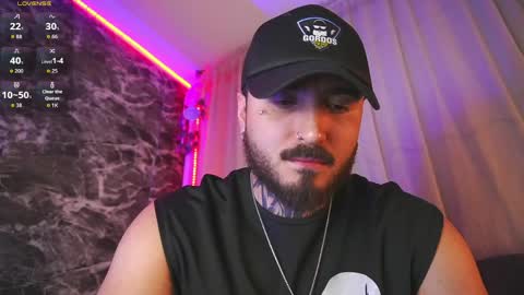 Snapshot of garbel09 chatting on April 10, 5:34 am Chris Dont forget to gift me thumb up Its very important to me and makes me happy AF online show from April 10, 5:34 am