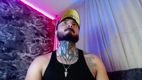 Snapshot of garbel09 chatting on May 19, 5:47 am Chris Dont forget to gift me thumb up Its very important to me and makes me happy AF online show from May 19, 5:47 am