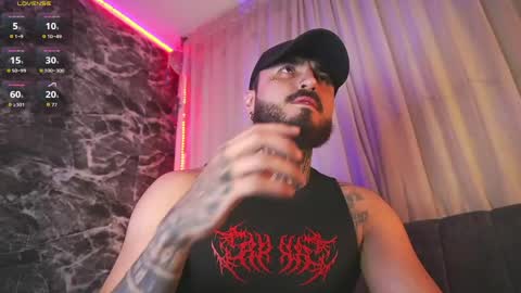 Snapshot of garbel09 chatting on May 24, 6:51 am Chris Dont forget to gift me thumb up Its very important to me and makes me happy AF online show from May 24, 6:51 am