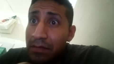 Snapshot of garciajuanadolfo2 chatting on May 24, 1:49 pm garciajuanadolfo2 online show from May 24, 1:49 pm