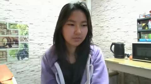 Snapshot of garybusta chatting on November 12, 11:43 am Amelia online show from November 12, 11:43 am