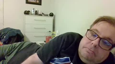 Gary online show from May 22, 2:19 am