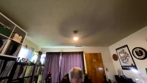 marvin pumpt online show from January 12, 5:40 pm