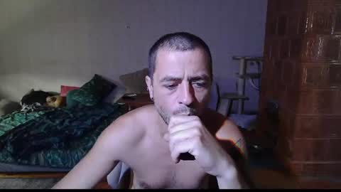 Snapshot of gattaka88 chatting on July 13, 8:39 am The Naked Welder online show from July 13, 8:39 am