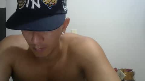 gattitosexy_95 online show from September 19, 12:45 am