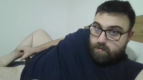 Snapshot of gatzu86 chatting on December 3, 7:44 pm gatzu86 online show from December 3, 7:44 pm