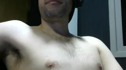 Snapshot of gauchors21 chatting on December 24, 10:22 am gauchors21 online show from December 24, 10:22 am