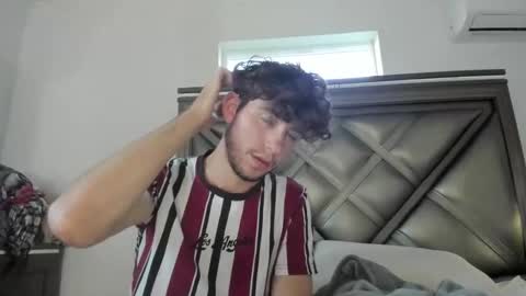 Snapshot of gayndepressed chatting on September 30, 11:10 pm Trace online show from September 30, 11:10 pm