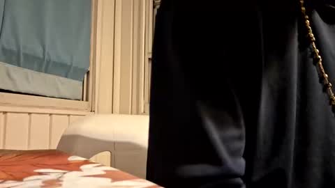 Snapshot of gboat55 chatting on October 31, 1:50 am gboat55 online show from October 31, 1:50 am