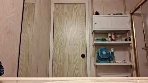 Snapshot of gboat55 chatting on November 8, 11:14 pm gboat55 online show from November 8, 11:14 pm