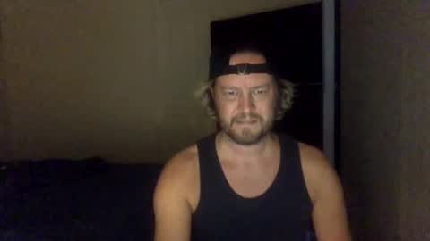 gcsurfer81 online show from March 12, 8:19 am