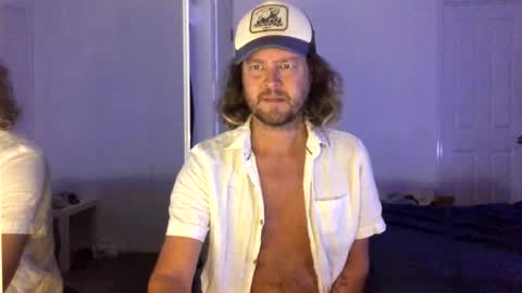 gcsurfer81 online show from March 23, 8:18 am