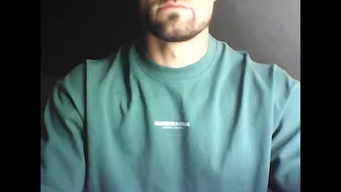 Snapshot of gecko946915 chatting on May 9, 7:30 pm Gecko946915 online show from May 9, 7:30 pm
