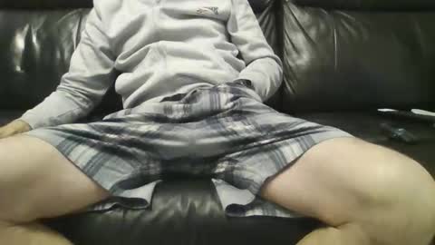 Snapshot of geeezer64 chatting on January 19, 1:31 am geeezer64 online show from January 19, 1:31 am