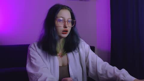 Snapshot of geistermadchen chatting on October 31, 6:20 pm Vi online show from October 31, 6:20 pm